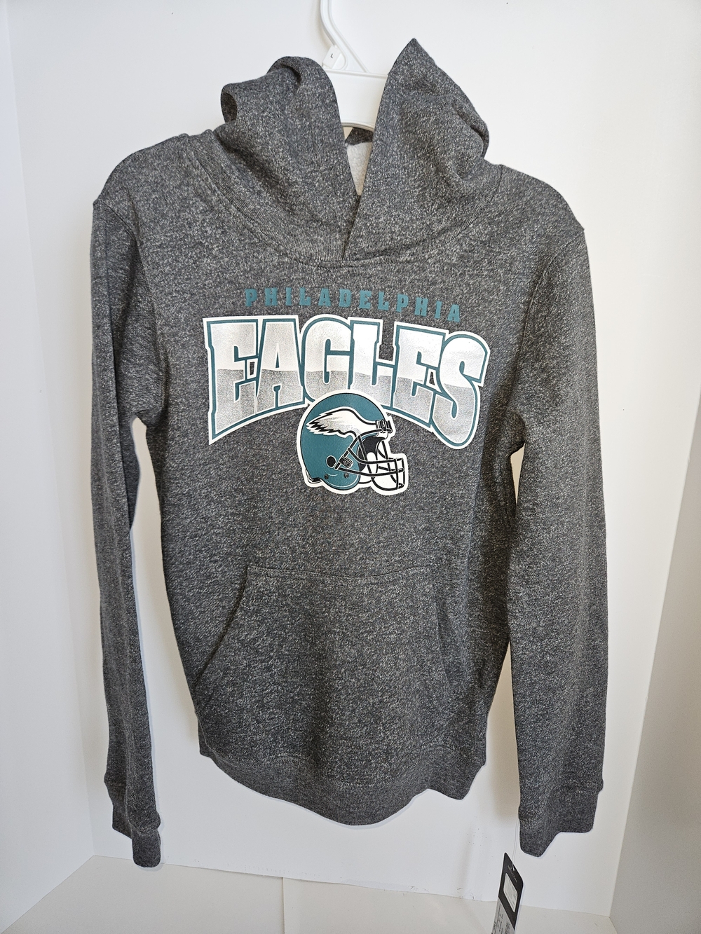 NFL Philadelphia Eagles Youth Medium Gray Hoodie With Hand Pouch